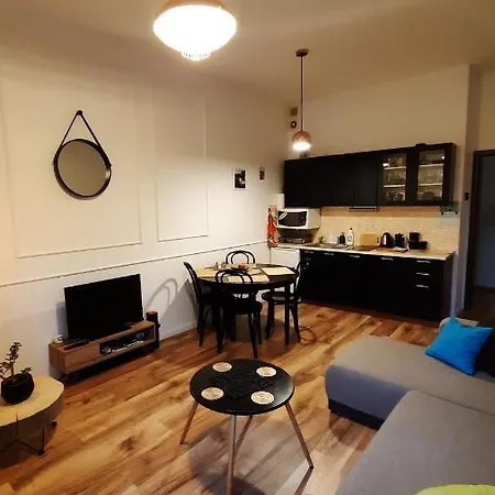 Apartment Pelican - Czarny Dwor A *